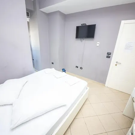 Hotel Tosi Tirana
