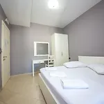 Tosi Tirana